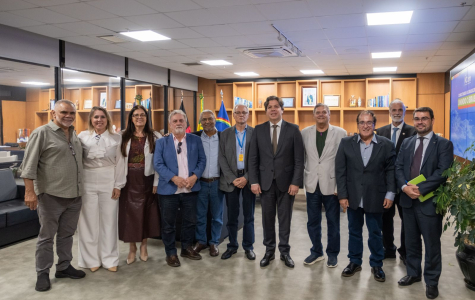 As federações FITRATELP, FITTLIVRE e FENATTEL se reuniram com o Ministro das Comunicações para tratar da situação da Oi